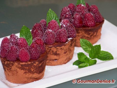Gateau-chocolat-cru-cuit.jpg