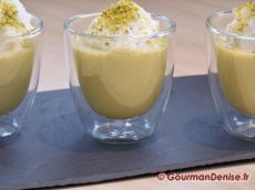 Oeuf-a-la-neige-pistache-1.jpg