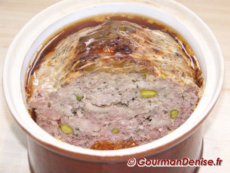 Terrine de lapin aux pistaches